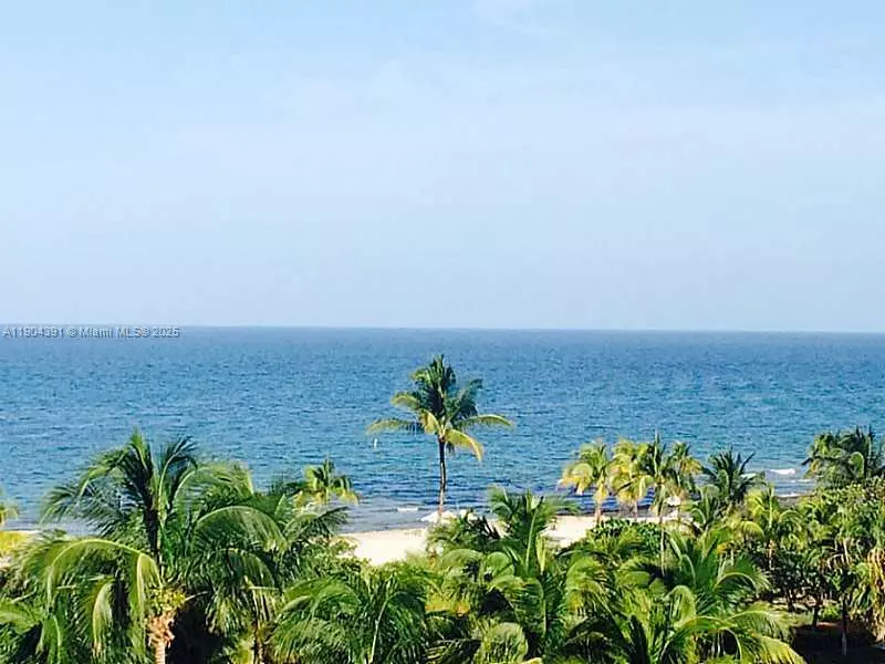 10275 COLLINS AV #514, Bal Harbour, FL 33154