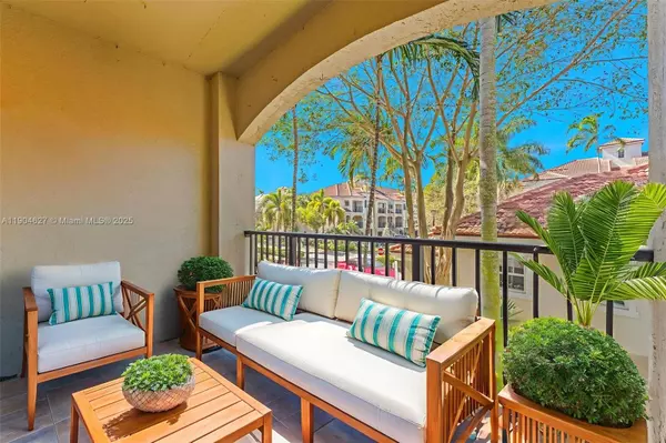 Coral Springs, FL 33067,5840 W Sample Rd #202