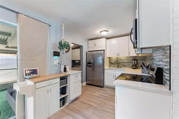 Miramar, FL 33023,2020 De Soto Dr