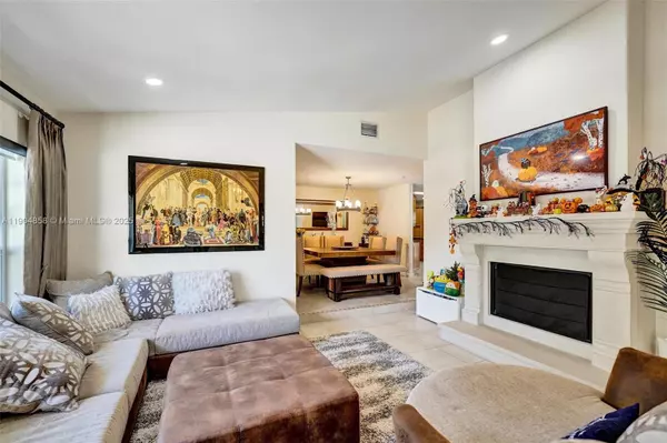 Plantation, FL 33322,1501 NW 99th Ave