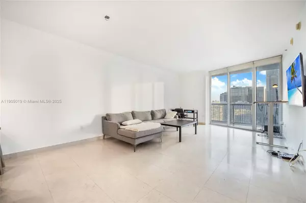 Miami, FL 33131,Address not disclosed