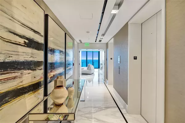Sunny Isles Beach, FL 33160,19575 Collins Ave #16