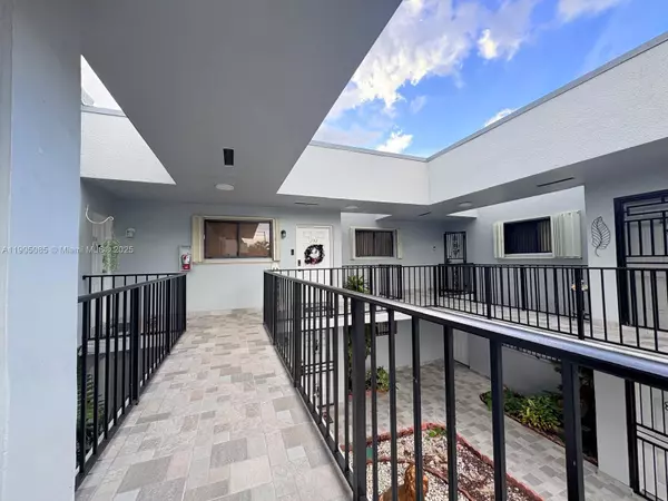 Hialeah, FL 33012,1290 W 41 St #203