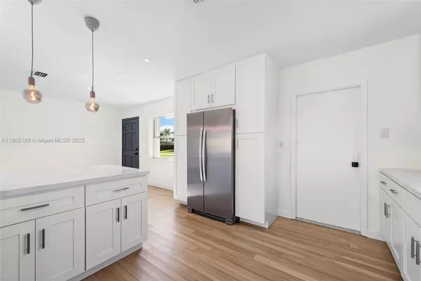 Cutler Bay, FL 33189,9411 Jamaica Dr