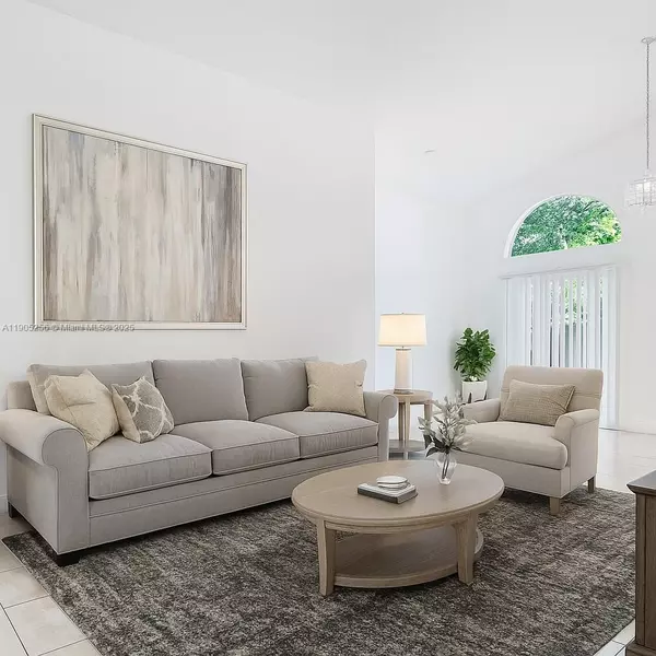 North Lauderdale, FL 33068,1008 W Jasmine Ln