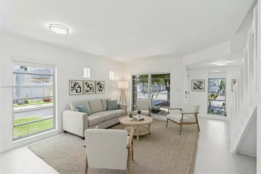 3597 SW 17th St #3597, Miami, FL 33145