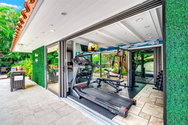 Fort Lauderdale, FL 33316,11 Sylvan Ln