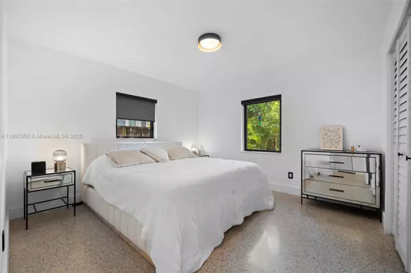 Fort Lauderdale, FL 33312,829 SW 4th Ct