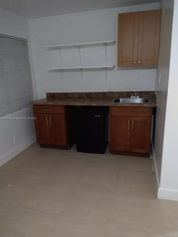 1831 Rodman St #1-4, Hollywood, FL 33020