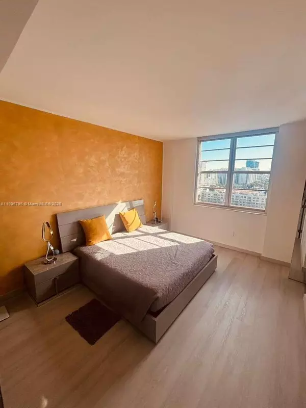 Miami Beach, FL 33140,2829 Indian Creek Dr #1403