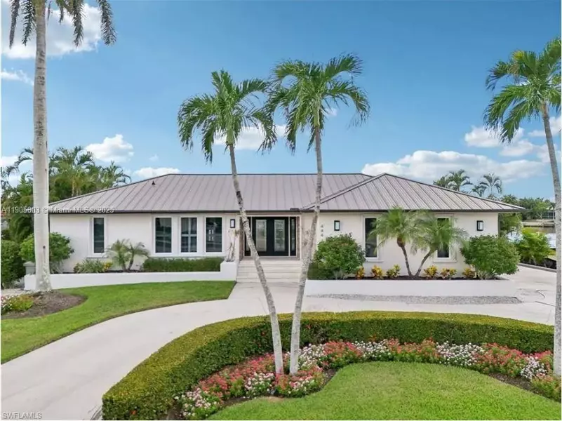 444 N Barfield Dr, Marco Island, FL 33145