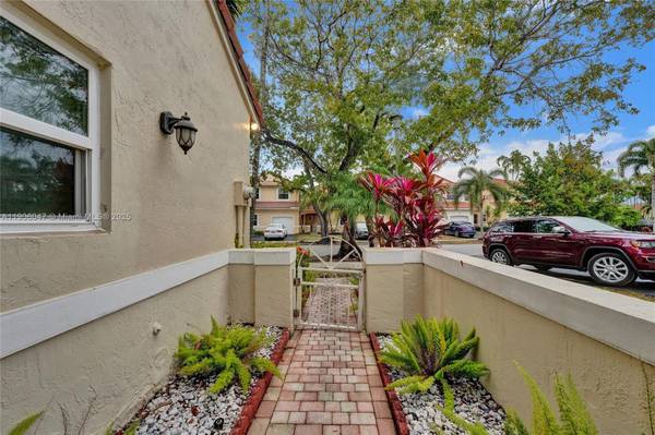 Pembroke Pines, FL 33029,18060 SW 11th Ct