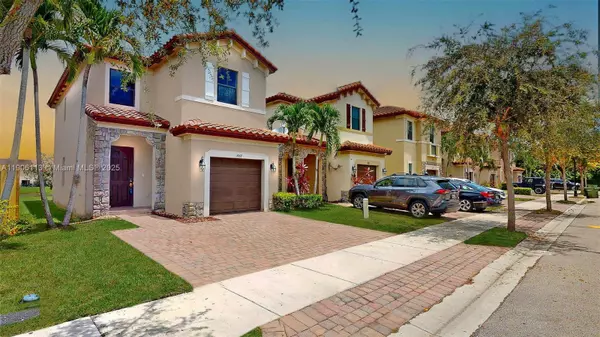 3767 NE 2nd St, Homestead, FL 33033