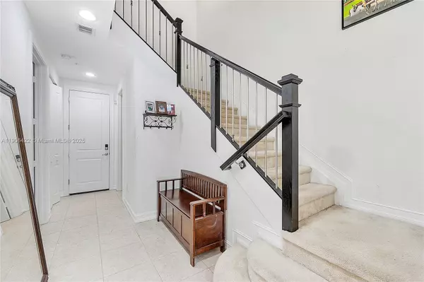 Pembroke Pines, FL 33025,11343 SW 14th St