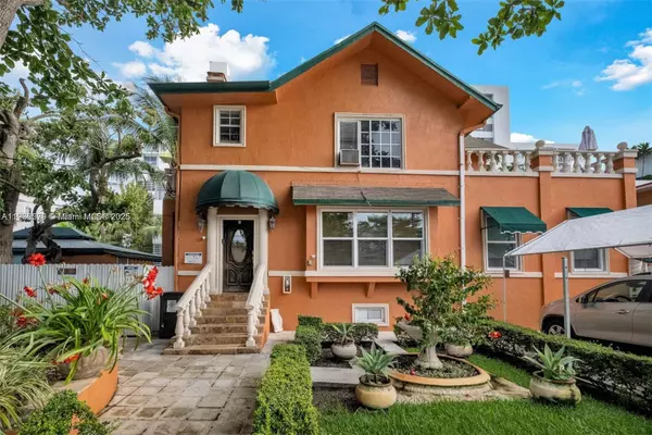 1033 NW 6th St #B, Miami, FL 33136