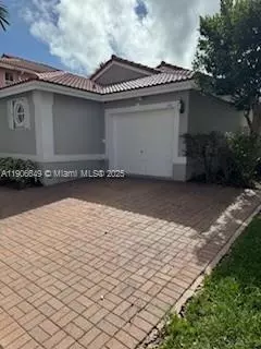 Hollywood, FL 33019,1140 Lidflower St #1140