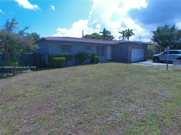 5360 Fletcher St, Hollywood, FL 33021