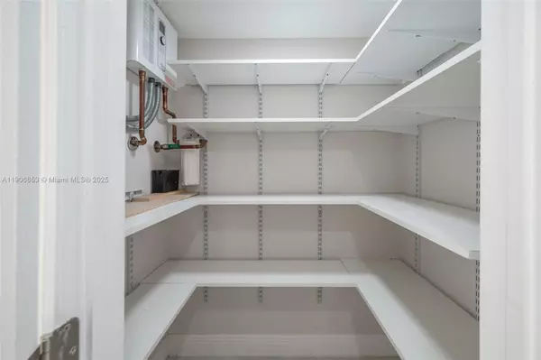 Deerfield Beach, FL 33442,102 E Upminster E #102