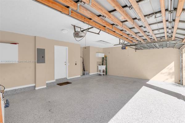 Coral Springs, FL 33076,5364 NW 120th Ave