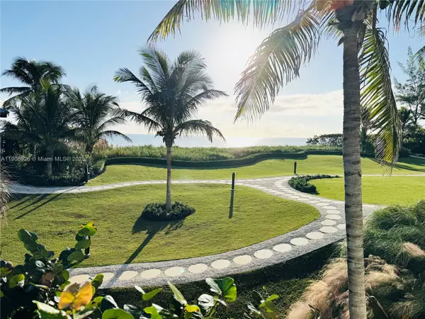 Singer Island, FL 33404,5000 N Ocean Dr #201