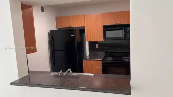 Doral, FL 33178,9742 NW 46th Ter #121