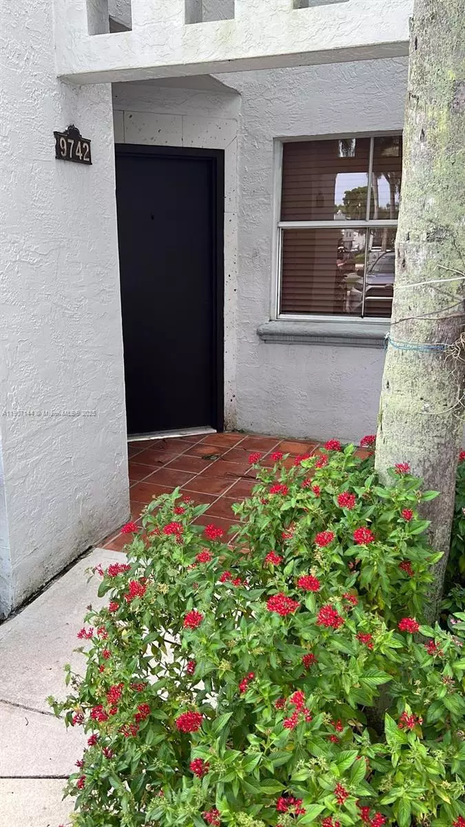 Doral, FL 33178,9742 NW 46th Ter #121