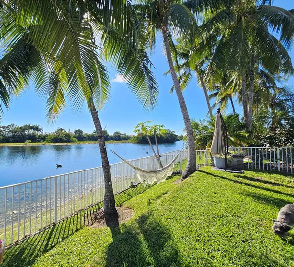 Miramar, FL 33029,17468 SW 36th St #0