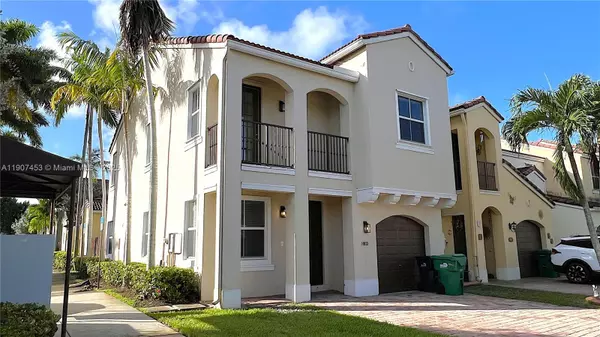 Miami, FL 33185,14928 SW 40th St