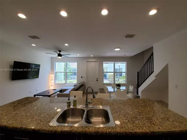 Boca Raton, FL 33431,1430 NW 48th Dr