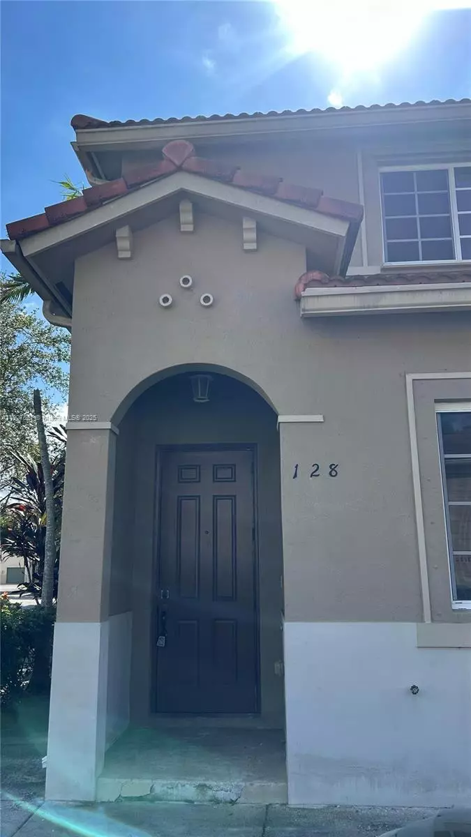 Miami Gardens, FL 33169,21207 NW 14th Pl #1-28