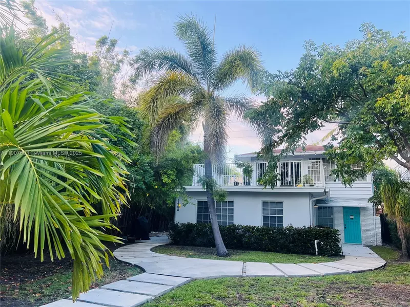 1405 SE 2nd St #A, Fort Lauderdale, FL 33301