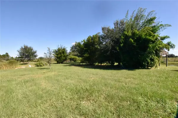 Okeechobee, FL 34972,18036 NW 272