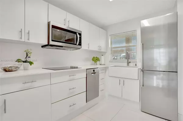 Sunrise, FL 33322,2931 E Sunrise Lakes Dr #109