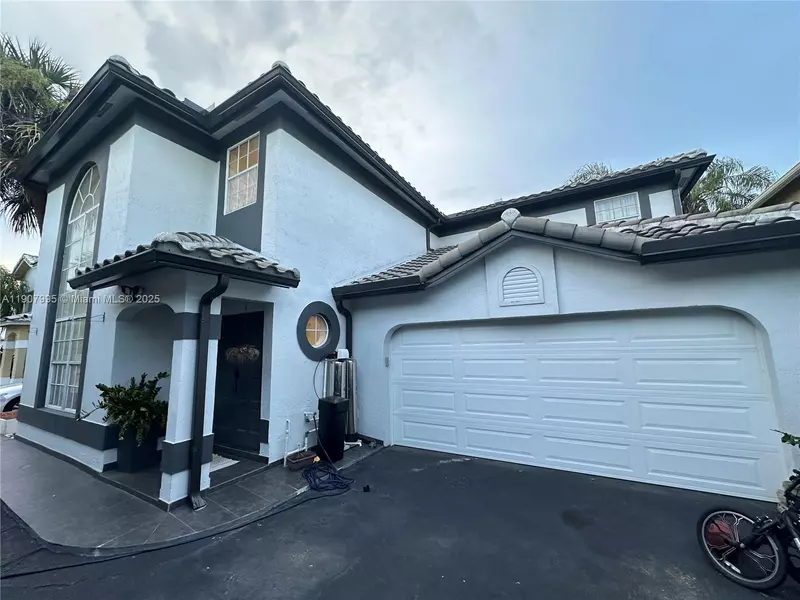 5478 NW 45th Way, Coconut Creek, FL 33073