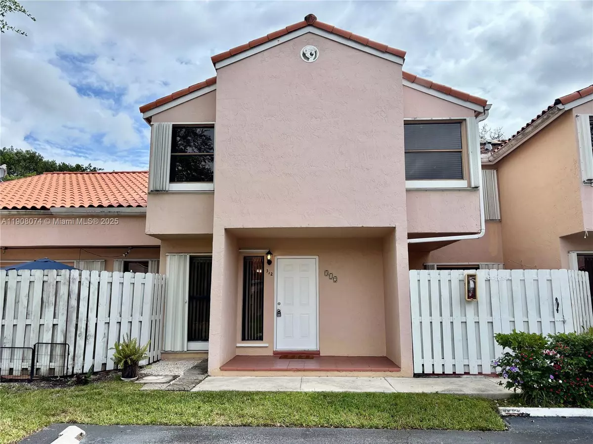 Miami, FL 33183,11820 SW 80th St #312