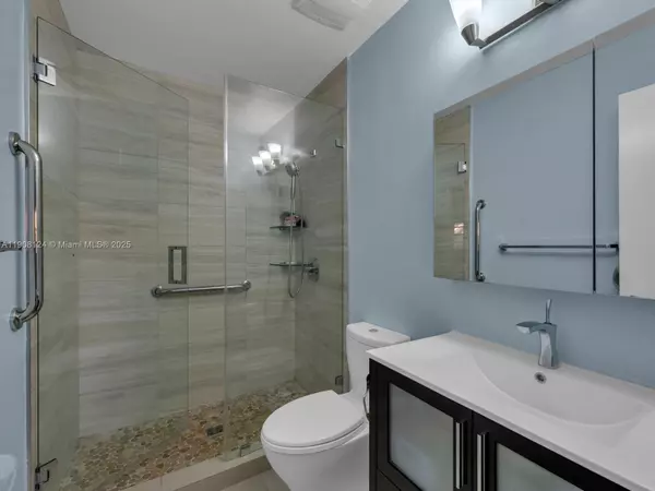 Cooper City, FL 33330,5912 SW 112th Ter