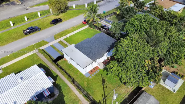 Miami, FL 33150,1130 NW 91st St