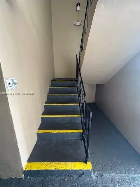 Miami, FL 33126,1015 NW 45th Ave #204