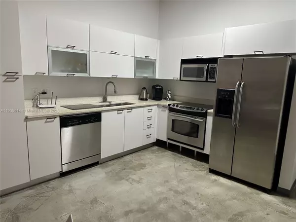 Miami, FL 33132,234 NE 3rd St #204