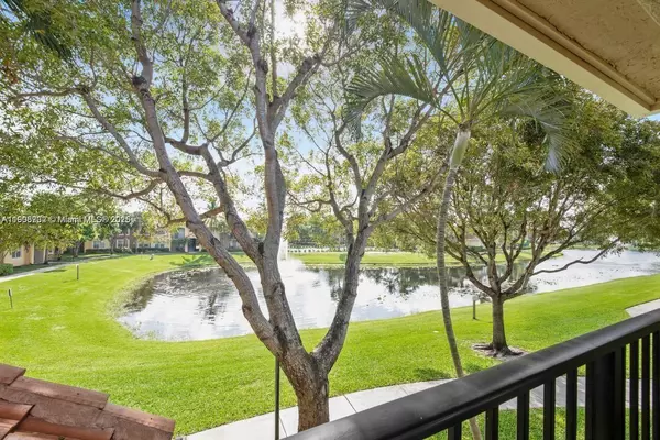 15035 Michelangelo Blvd #208, Delray Beach, FL 33446