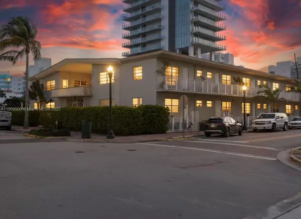 Miami Beach, FL 33139,101 Collins Ave #2