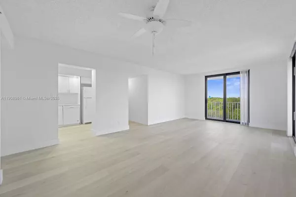 Hollywood, FL 33021,Address not disclosed