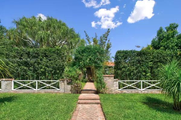 Miami, FL 33137,575 Hibiscus Ln