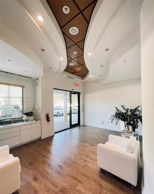 Sunrise, FL 33326,803 Shotgun Rd #104