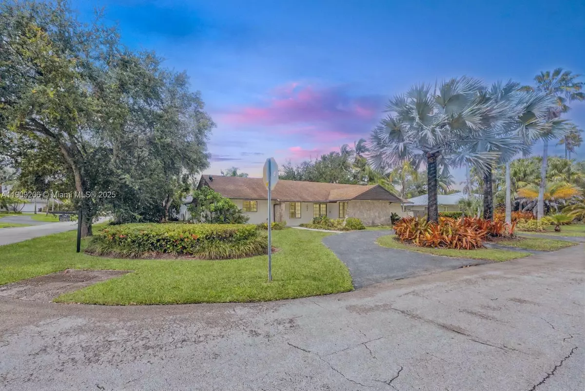 Palmetto Bay, FL 33157,7804 SW 178th Ter
