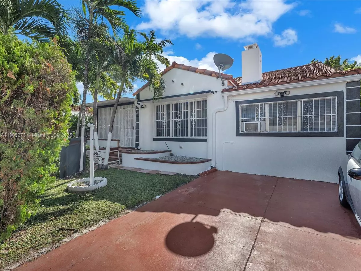 Miami, FL 33138,560 NE 77th St