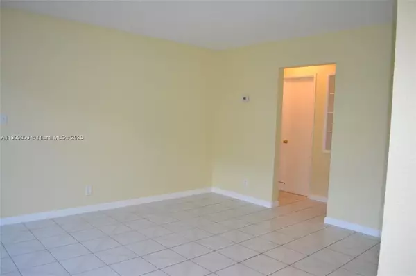 Fort Lauderdale, FL 33312,112 SW 19th Ave #1-2