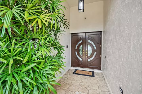 Miami, FL 33196,15462 SW 115th St