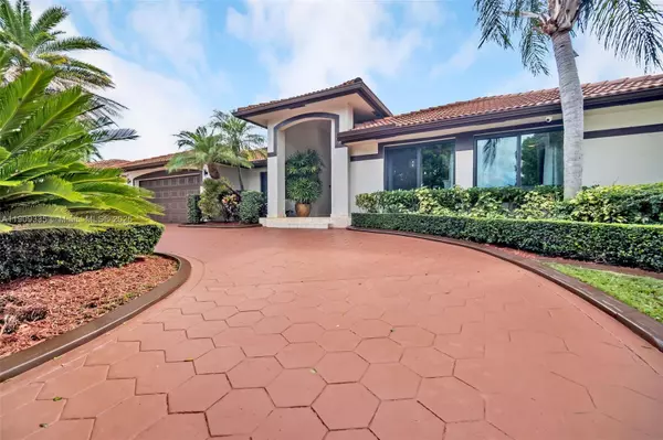 Miami, FL 33196,15462 SW 115th St