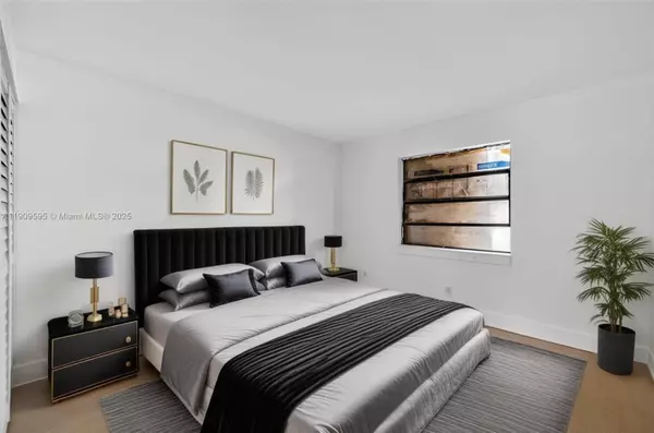 Tamarac, FL 33319,4198 Lakeside Dr #4198